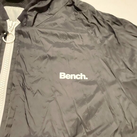 Bench Wind Breaker Jacket Womens Size Large - Picture 3 of 16